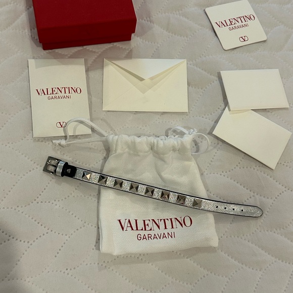Valentino NIB Silver Rockstud Bracelet - Picture 6 of 10